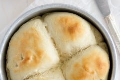 Small Batch Dinner Rolls (45 minutes) + Maple Butter