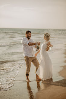 Hääkuvaaja Mustafa Kaya (muwedding). Kuva otettu 13. lokakuuta 2018