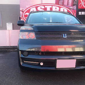 ヴォクシー AZR65G