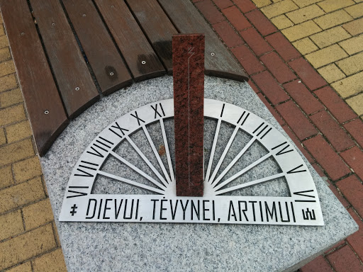 Dievui,  Tėvyniai, Artimui