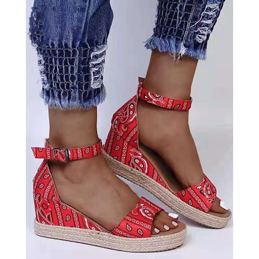 Title 4, Womens Sandals with Hemp Rope and Cashew Flowe...