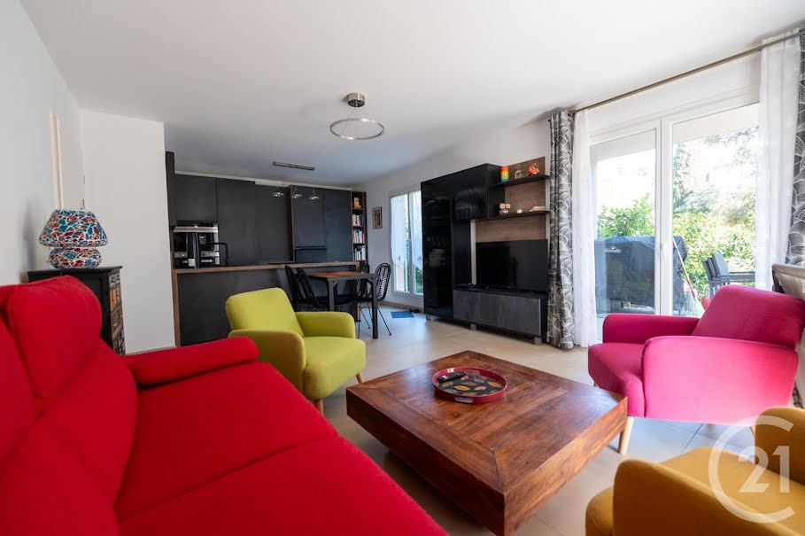 Vente appartement 3 pièces 63 m² à Bormes-les-Mimosas (83230), 410 000 €