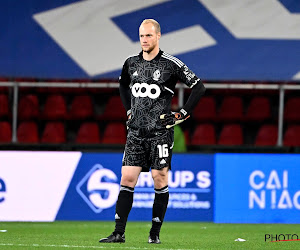 Arnaud Bodart réagit à son absence dans la présélection de Roberto Martinez : "On se pose évidemment certaines questions..."