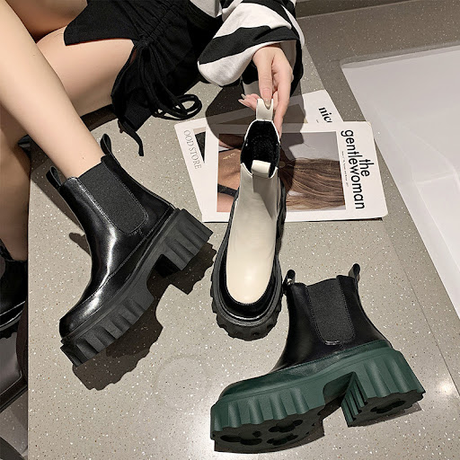 Title 6, Damen Leder Martin Boots mit mittelhohem Schaft...