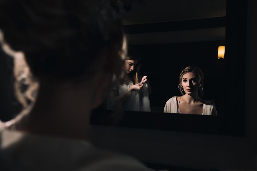 Fotógrafo de casamento Tatyana Shishigina (tanyashishigina). Foto de 15 de fevereiro 2018