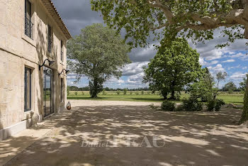 maison à Raphèle-lès-Arles (13)