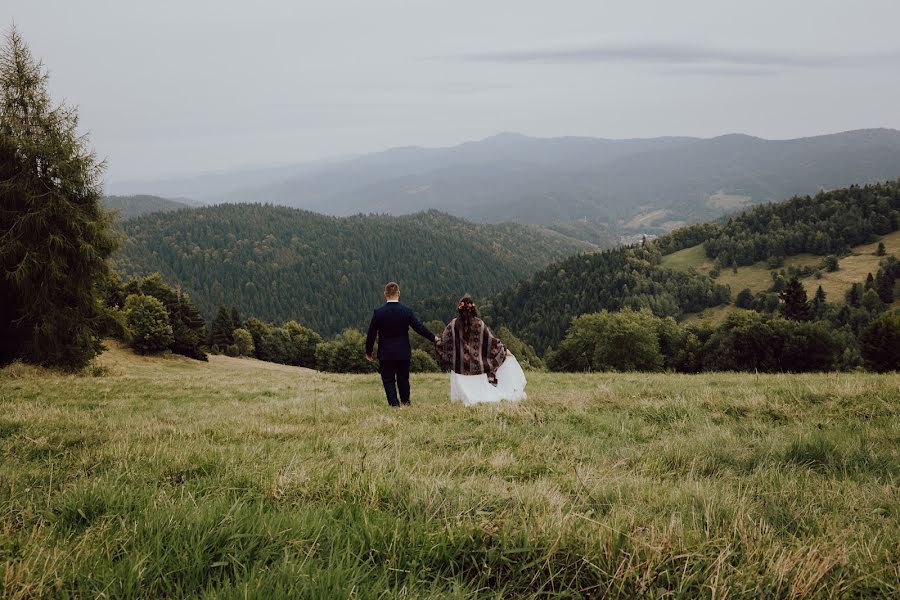 Wedding photographer Joanna Legenc (oczkifotografia). Photo of 20 December 2021