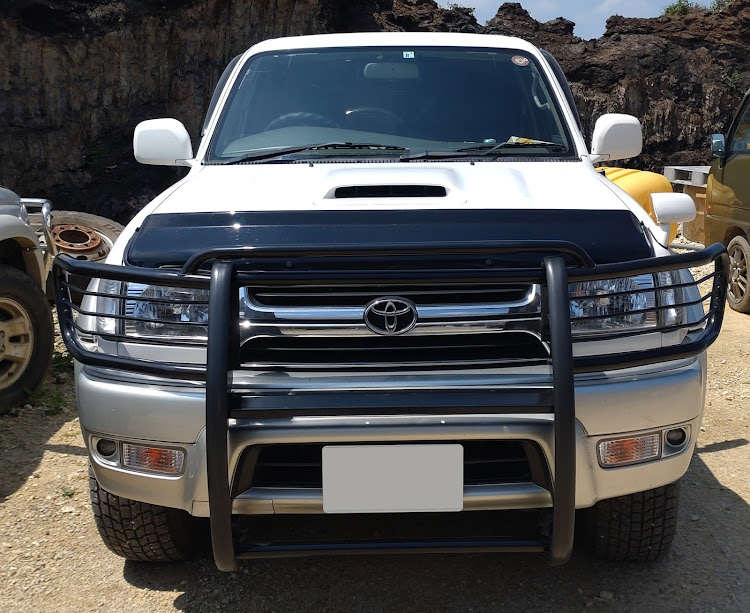 ハイラックスサーフの兄車両・いいね、コメントありがとうございます。に関するカスタム事例の投稿画像3枚目