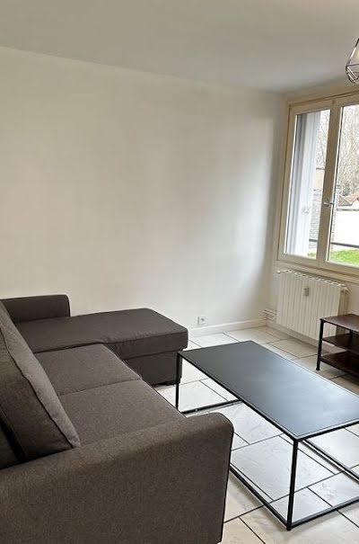 Location meublée appartement 3 pièces 57 m² à Troyes (10000), 860 €