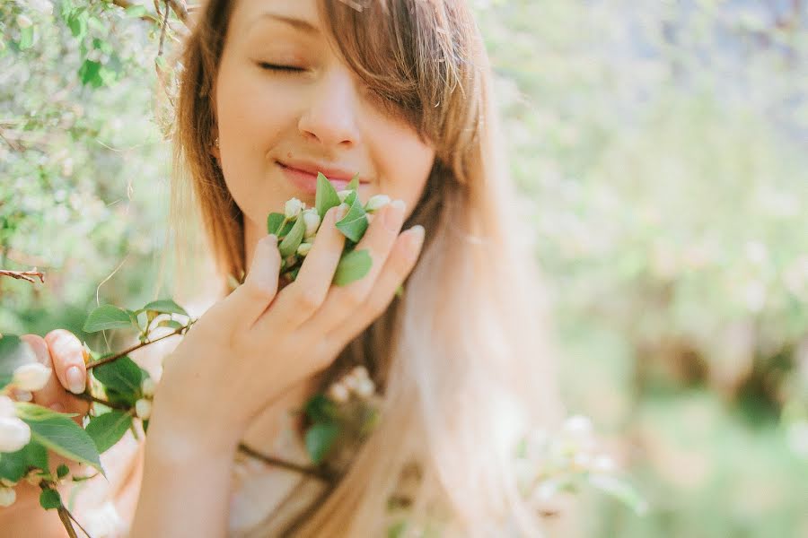 Wedding photographer Anastasiya Lesovskaya (lesovskaya). Photo of 23 May 2015