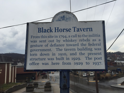 Black Horse Tavern