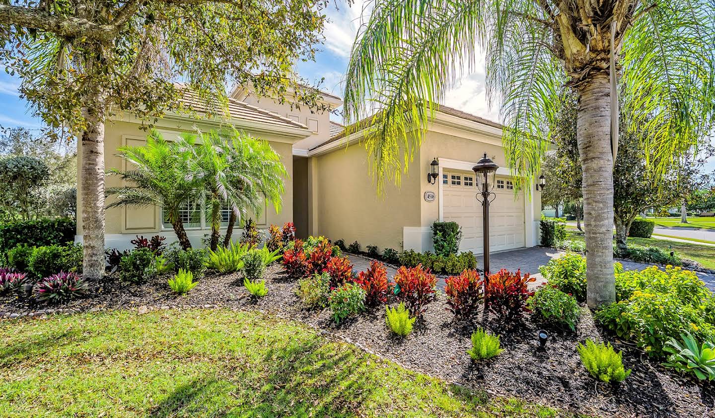 House with pool Lakewood Ranch