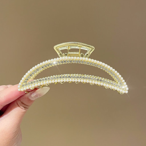 Title 3, Metal Grip Female Summer Hair Clip Headwear, se...