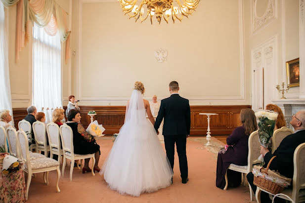 Fotógrafo de casamento Viktoriya Petrova (victoriareys). Foto de 24 de junho 2019