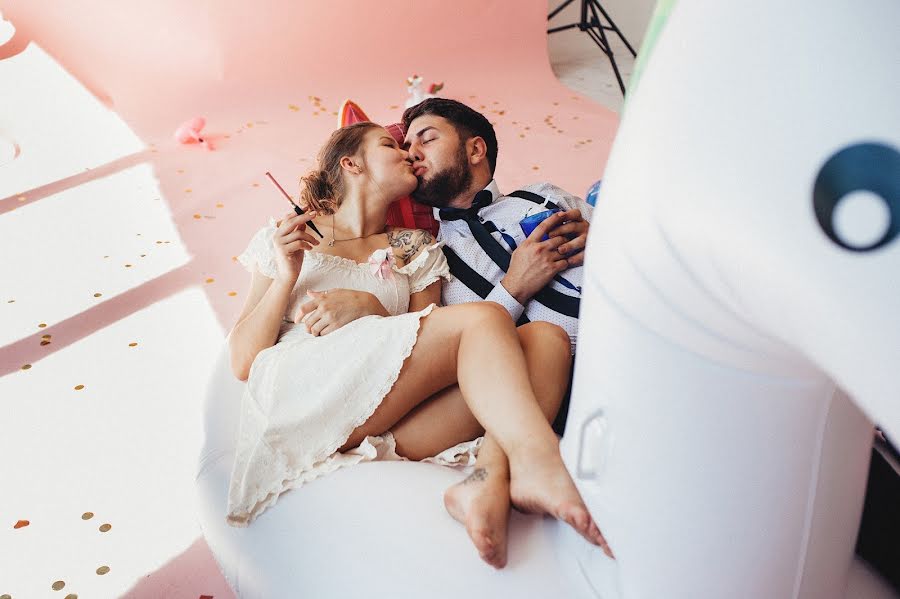 Wedding photographer Elena Bogdanova (bogdan). Photo of 9 September 2018