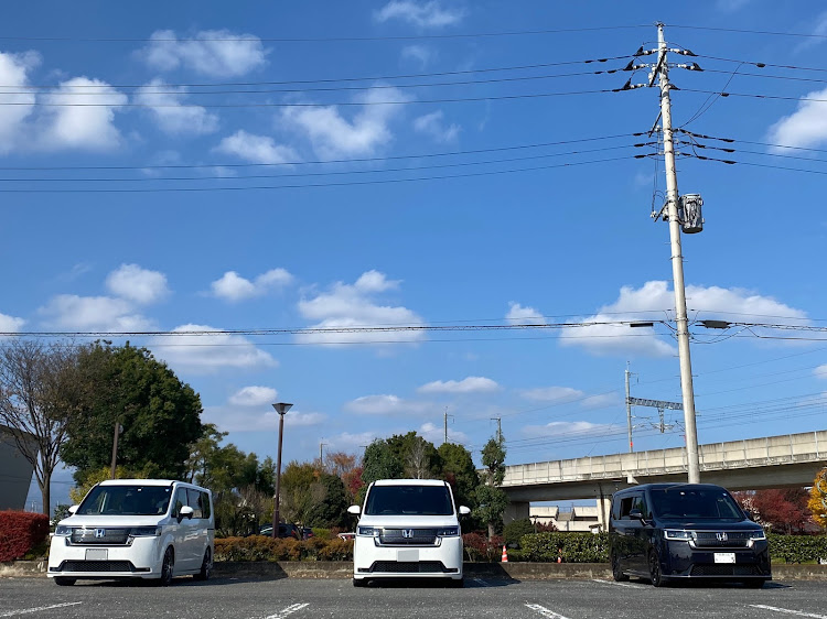 ステップワゴンスパーダのTEIN車高調・オフ会・ドライブに関するカスタム事例の投稿画像1枚目