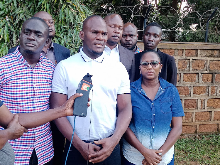 LSK council member (LSK West Kenya branch) member Green Odera speaks to the press in Busia on January 20, 2023.