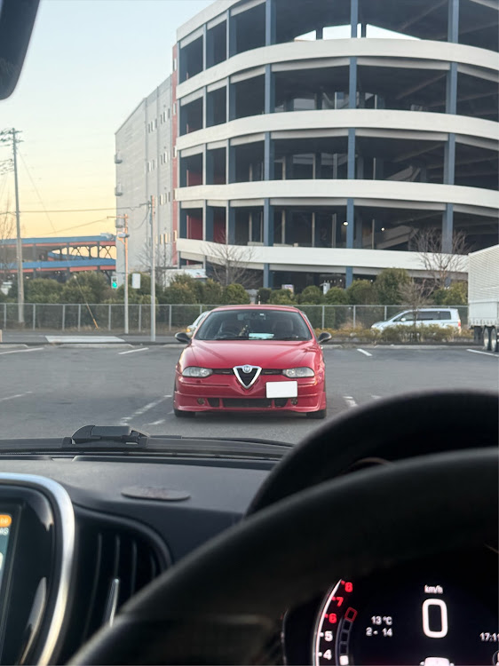 595のABARTH595competizione・AlfaRomeo 156・ペニーレイン・砂あらしに関するカスタム事例の投稿画像2枚目