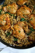 One-Pot Chicken, Quinoa, Mushrooms & Spinach Recipe was pinched from <a href="http://www.cookincanuck.com/2015/09/one-pot-chicken-quinoa-mushrooms-spinach-recipe/" target="_blank">www.cookincanuck.com.</a>