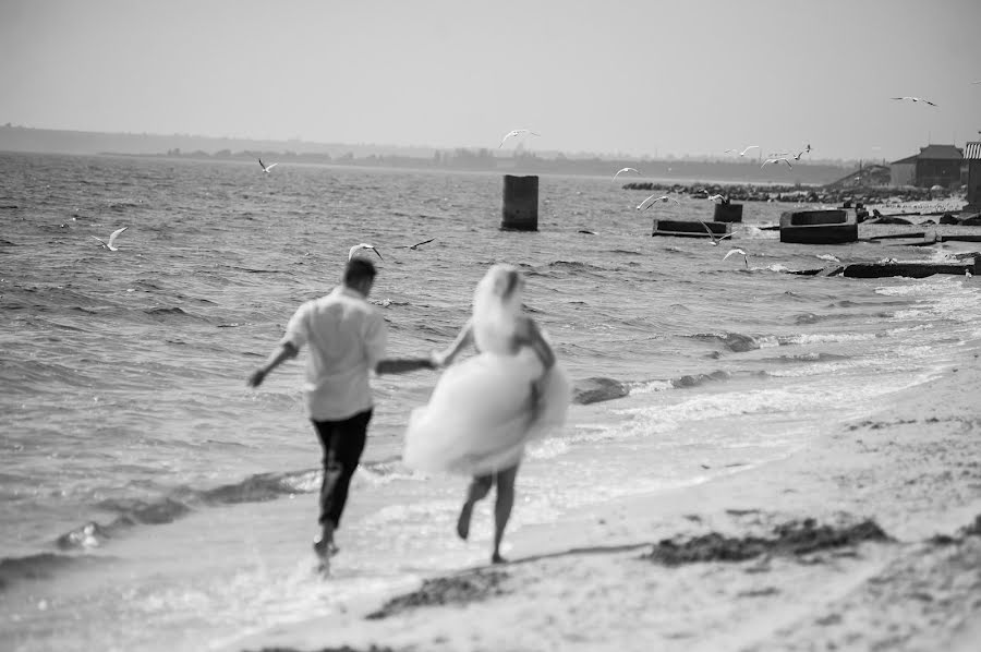 Fotógrafo de casamento Sergey Kasatkin (kasatkin). Foto de 15 de abril 2017