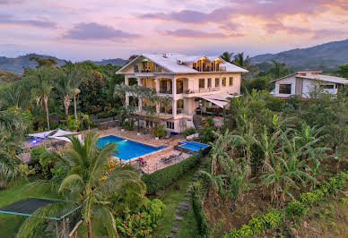 House with garden and terrace 2