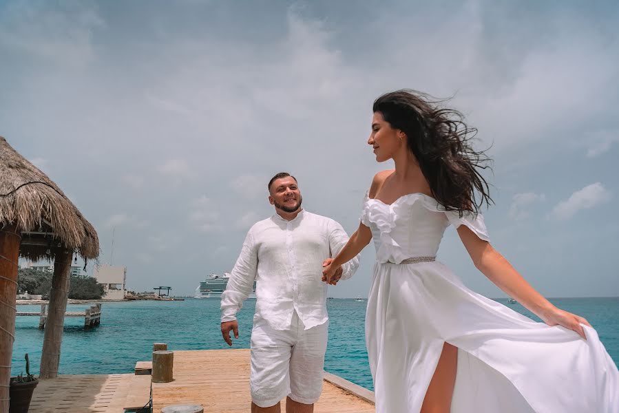 Wedding photographer Anastasiia Polinina (cancun). Photo of 14 November 2019