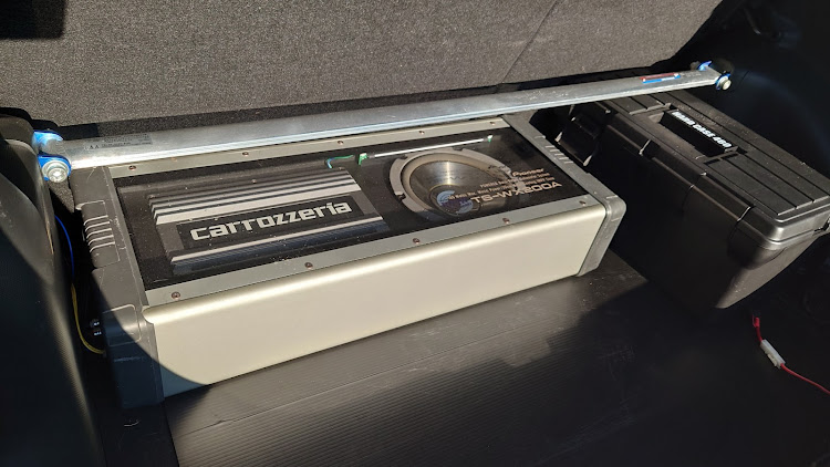 フィットのTS-WX200A・TS-WX400DA・ナウい・平成初期カスタム・carrozzeriaサブウーファーに関するカスタム事例の投稿画像3枚目