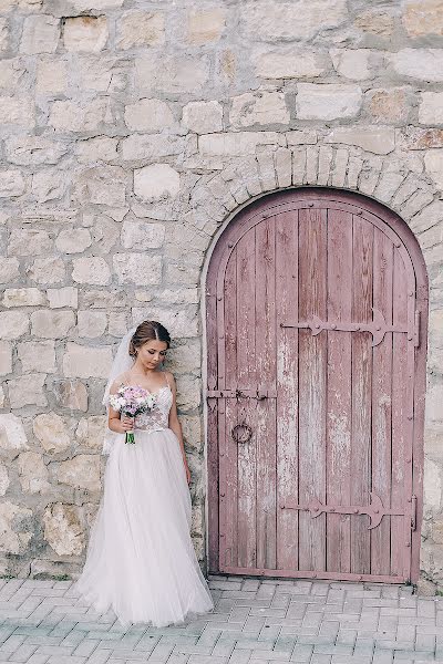 Wedding photographer Darya Zuykova (zuikova). Photo of 11 July 2018