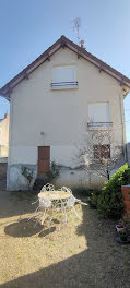 maison à Saint-Amand-Montrond (18)