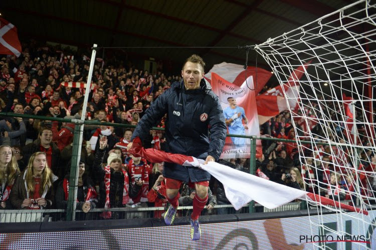 ? 'Allez Teddy, chante avec nous' : roerganger Chevalier viert glansrijke overwinning met KVK-supporters