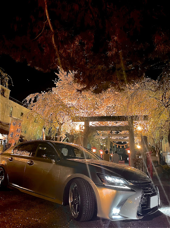 GSのWORK ZISTANCE W5S・都内の住職が乗る車・サクラと愛車・LEXUS GS・毎月10日はL10系GSの日に関するカスタム事例の投稿画像1枚目