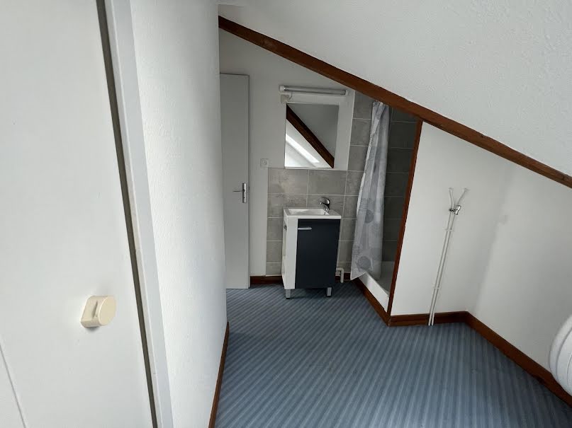 Location  appartement 1 pièce 20 m² à Epinal (88000), 370 €