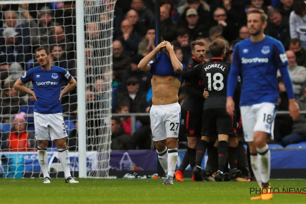 Van de regen in de drup: Everton geeft voorsprong weg en gaat met tien ruim ten onder tegen Arsenal