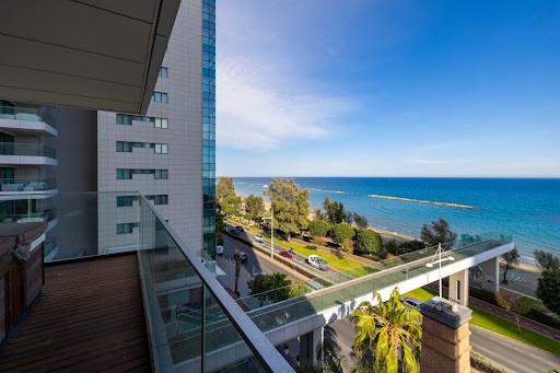Appartement avec piscine 2