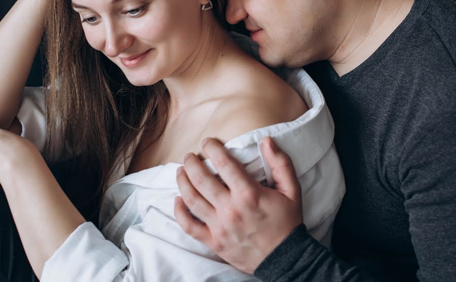 Fotógrafo de casamento Natalya Zubko (nati14). Foto de 16 de março 2020