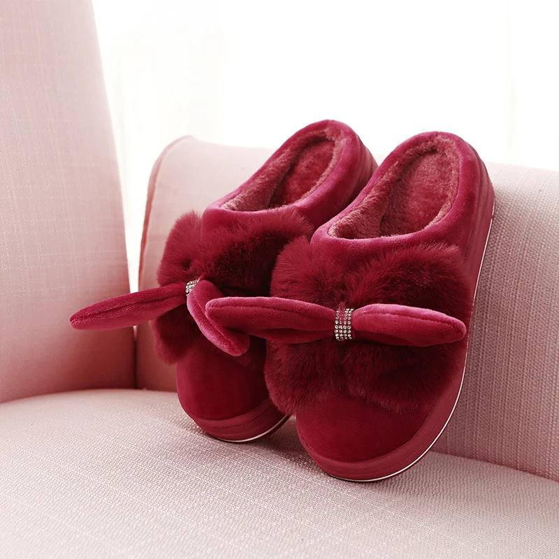 Zapatillas de algodón de tacón alto grueso para mujer para invierno, calidez y comodidad. Ideales para uso en interiores. Suela gruesa antideslizante.