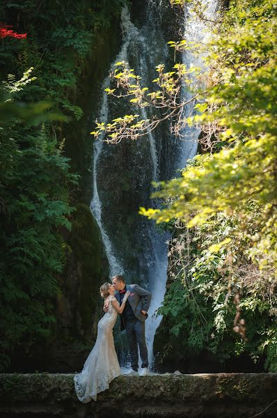 Wedding photographer Balin Balev (balev). Photo of 9 February 2022