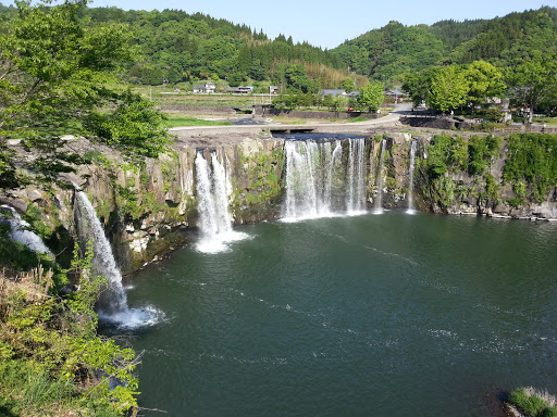 原尻の滝