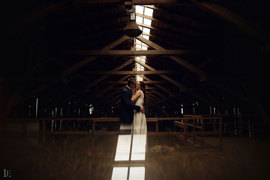 Fotógrafo de casamento Leśniak Fotografia (lesniakfoto). Foto de 2 de setembro 2022