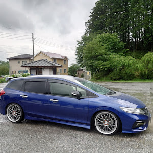 ジェイド FR5