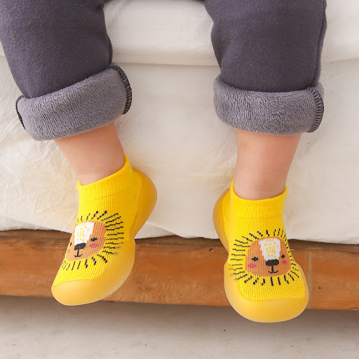 Title 6, Baby Toddler Shoes 0-4 Years Old Comfortable an...