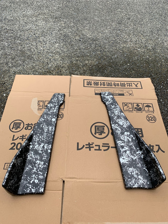 ハイエースワゴンのハイエースワゴン・防音断熱制振・エンジンルーム静音・リアカナードに関するカスタム事例の投稿画像2枚目