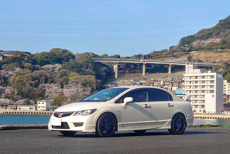 シビックタイプRの目指せPickUpCars・桜・サクラと愛車・桜とコラボ・安全運転で行きましょー♪に関するカスタム事例の投稿画像1枚目