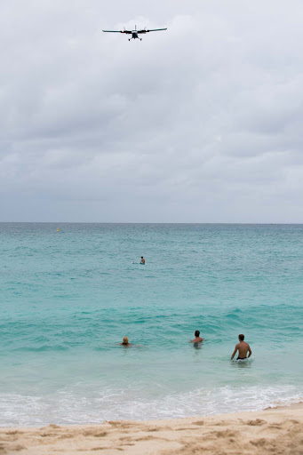 maho-beach-plane.jpg - Swim a little, then get buzzed by a turboprop.