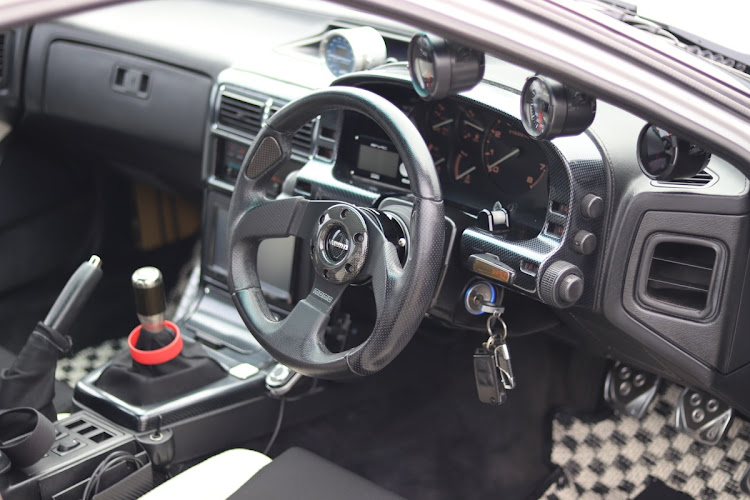 RX-7のドライブ・熱中症に気をつけて!!・テールアウター塗装・IDEBOK・ん？今なんでもするって…に関するカスタム事例の投稿画像11枚目