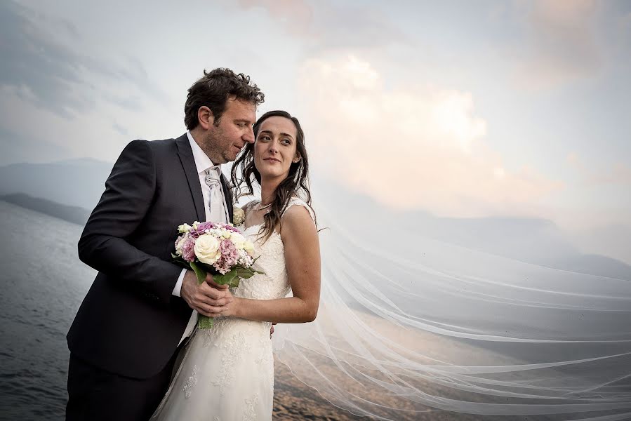 Fotógrafo de casamento Magda Moiola (moiola). Foto de 15 de outubro 2018