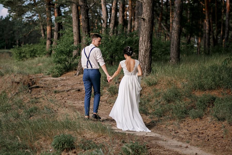 婚禮攝影師Olga Lysenko（olviya）。2019 5月25日的照片