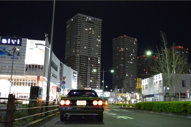 スカイラインの日産・スカイライン・オーテック・R31・23区で撮ろうに関するカスタム事例の投稿画像2枚目