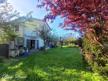 maison à Saint-Xandre (17)