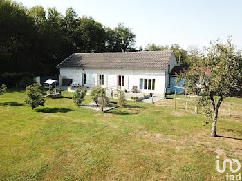 maison à Saint-Paul-la-Roche (24)